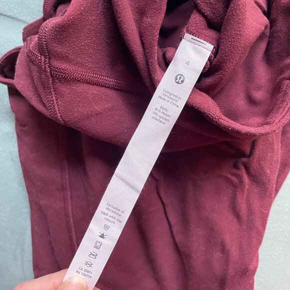 Size 4 Lululemon Align High-Rise Pant with Pockets 25" Red Merlot - Picture 3 of 3